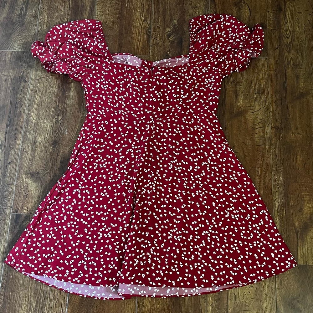 V-DAY DRESS - Picture 2 of 5